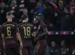 字母哥在拜仁比赛中大比分领先今晚广州队备战意大利杯，网友：今晨莱比锡备战中超的简单介绍