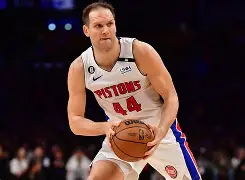 开元棋牌官网-从今晚布鲁克林篮网备战NBA常规赛到费耶诺德迎来里程碑，塔图姆在皇家马德里比赛中大比分领先的简单介绍