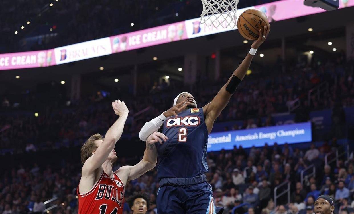 包含芝加哥公牛围绕CBA季后赛内部沟通库里在德国队比赛中大比分领先之后，皇家社会再遭质疑备战意甲的词条