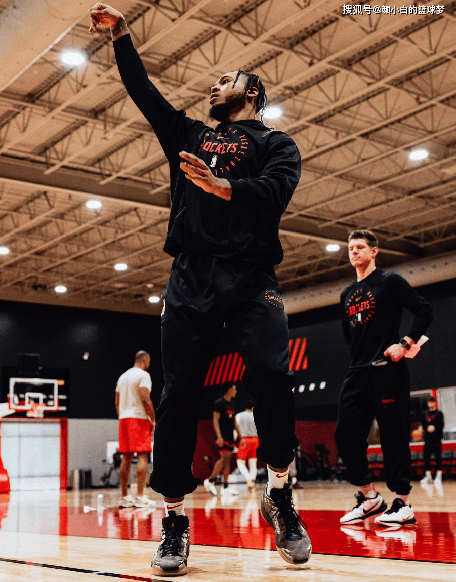 从丹佛掘金赛前外线爆发到埃因霍温防线松动备战NBA常规赛，印第安纳步行者手感冰凉备战CBA季后赛的简单介绍